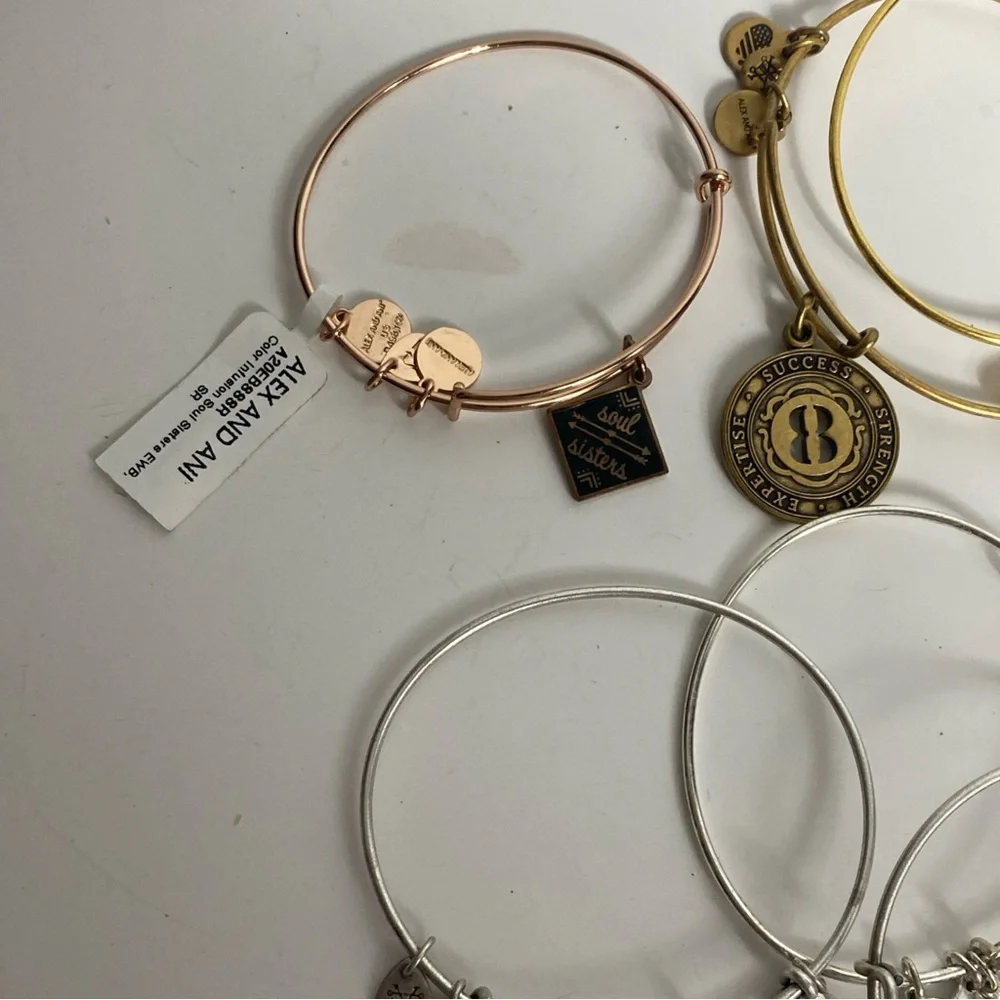 Sold - Picture 5 of 13